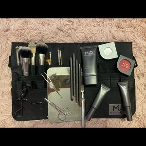 PROFESSIONAL MUD MAKE-UP DESIGNORY STUDENT KIT!